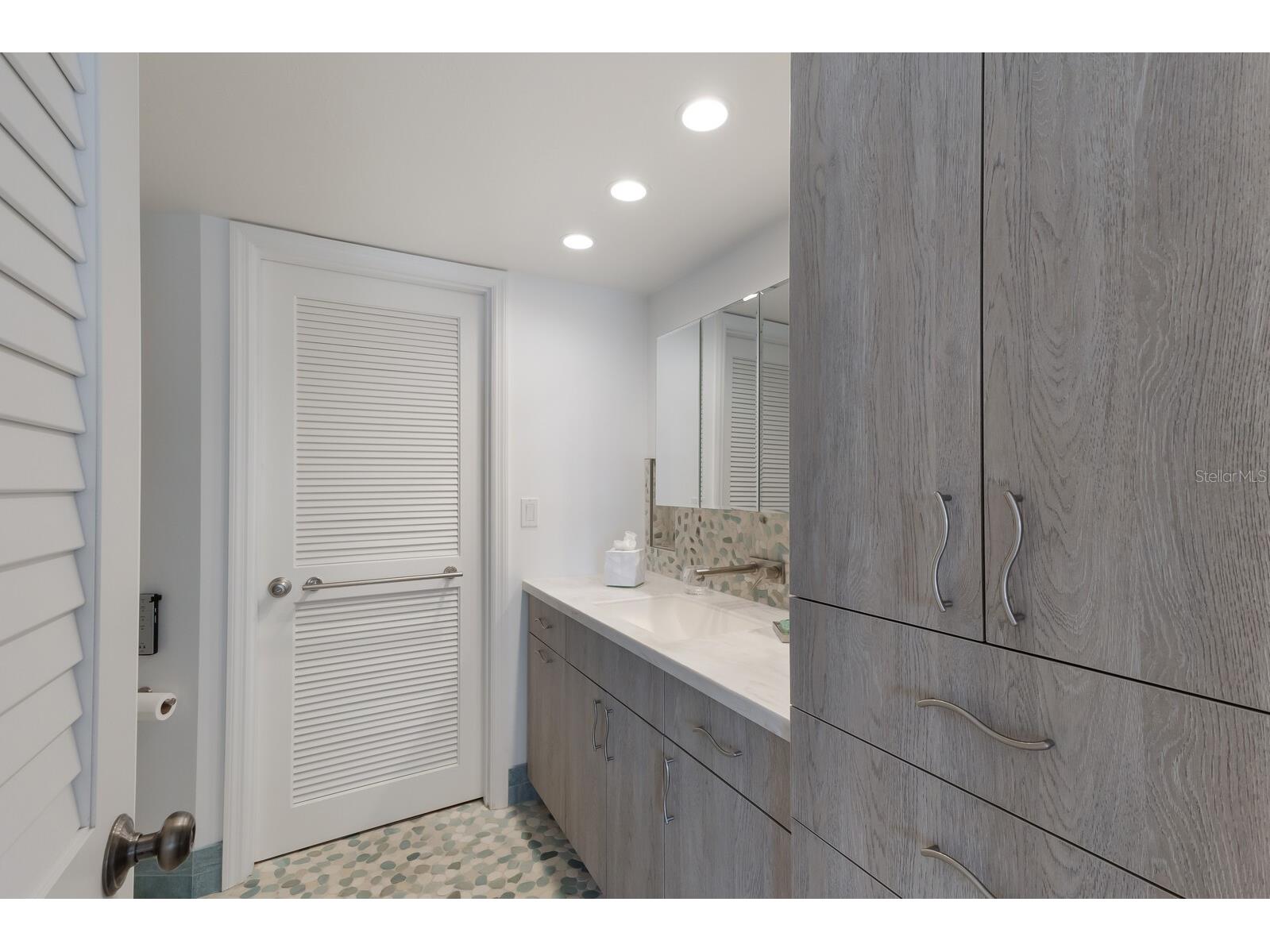 4835 Gulf Of Mexico Drive #302B Longboat Key FL 34228 A4642701 image27