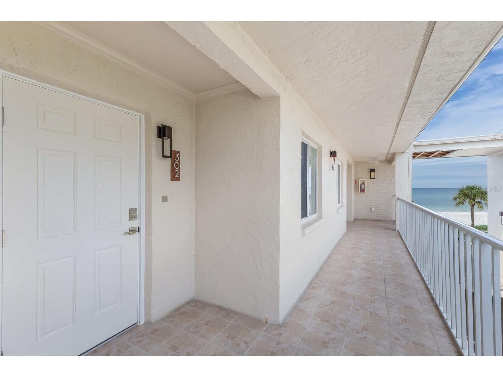 4835 Gulf Of Mexico Drive #302B Longboat Key FL 34228 A4642701 image6