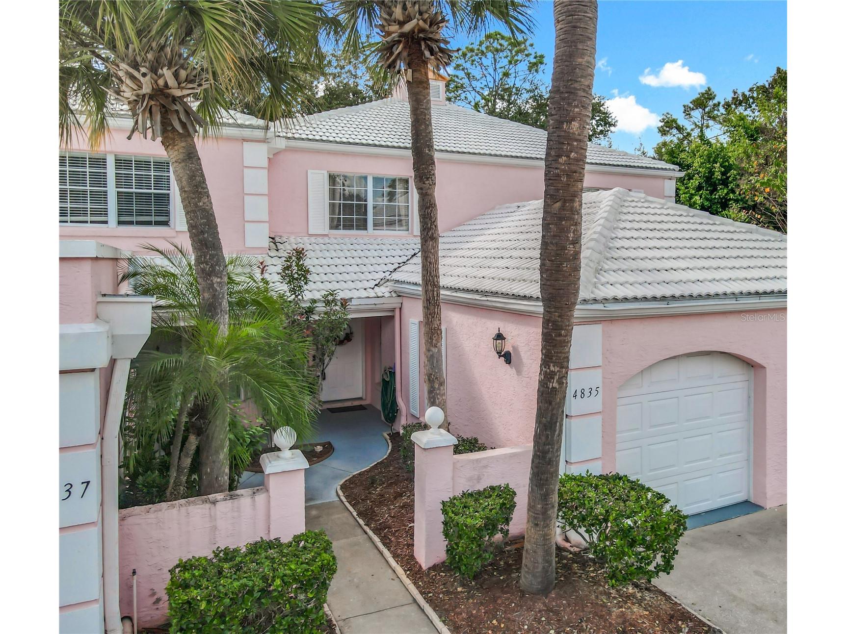 4835 Walden Cir #10 Orlando FL 32811 O6363679 image1