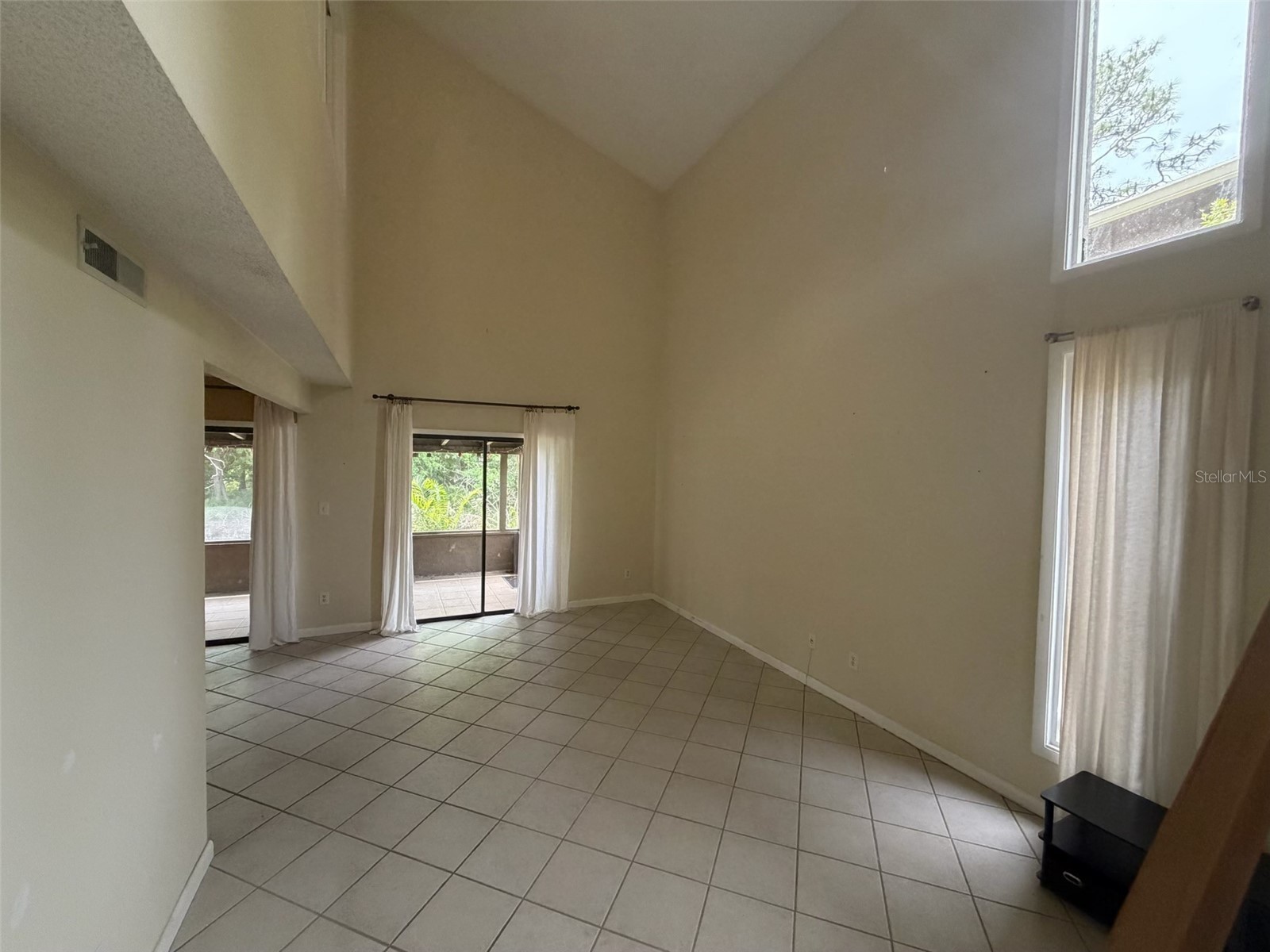 4836 Pebble Beach Drive #B Orlando FL 32811 O6404153 image2
