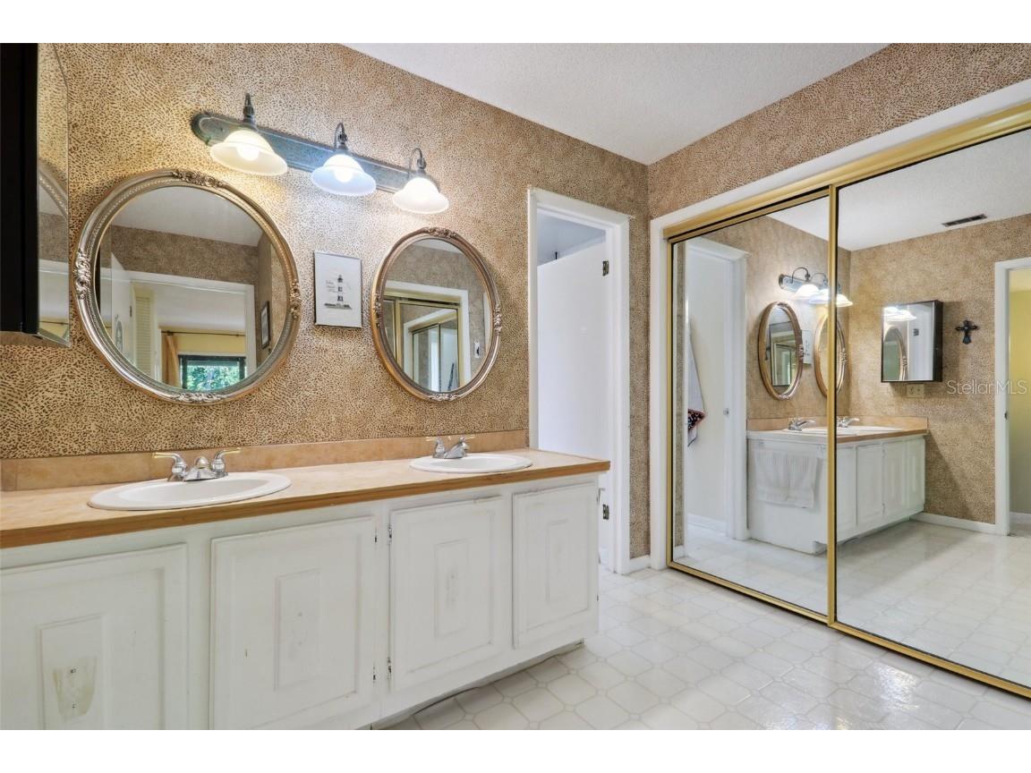 4836 Pebble Beach Drive Orlando FL 32811 TB8384965 image20