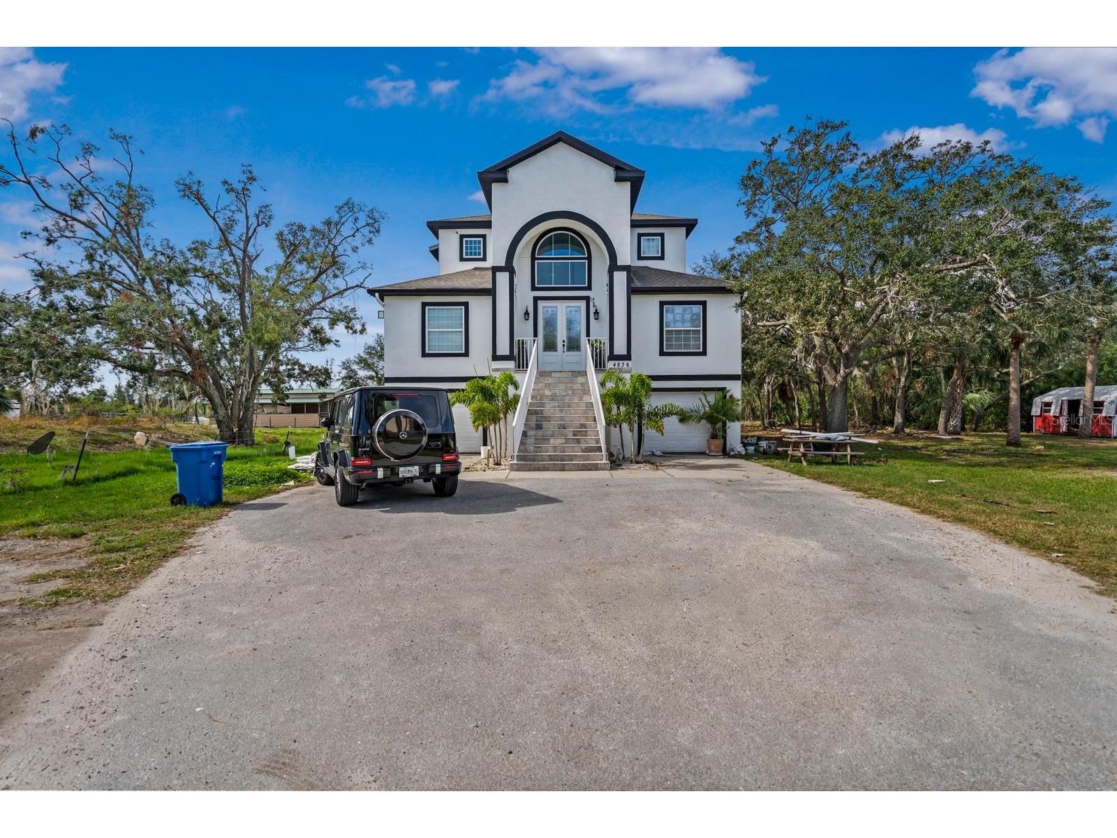 4836 Troydale Road Tampa FL 33615 OM704832 image1