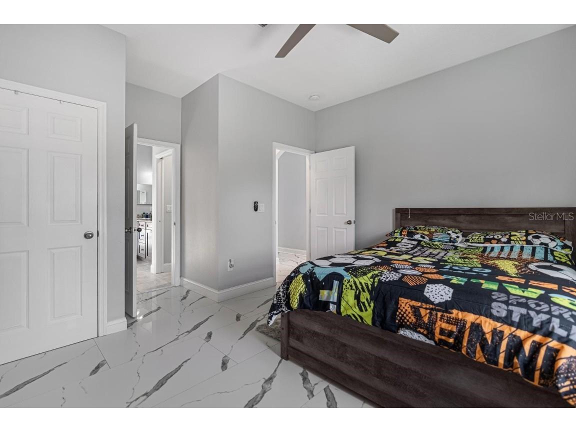 4836 Troydale Road Tampa FL 33615 OM704832 image32