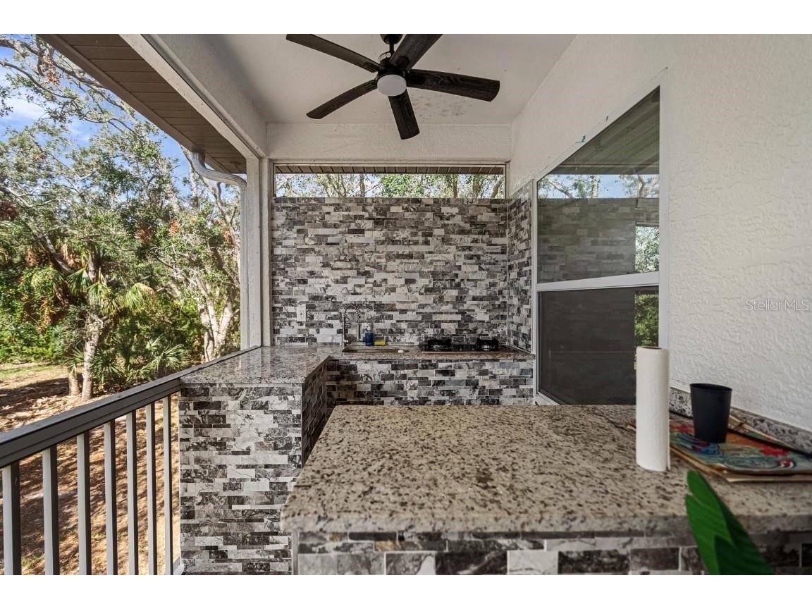 4836 Troydale Road Tampa FL 33615 OM704832 image41