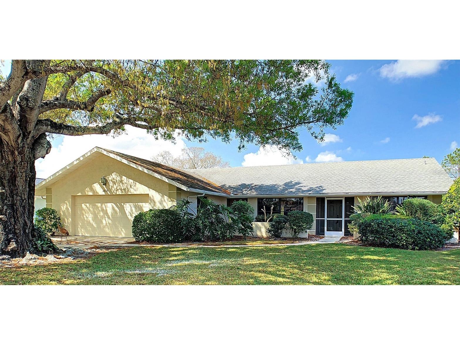 4837 Greywood Lane Sarasota FL 34235 A4575202 image1