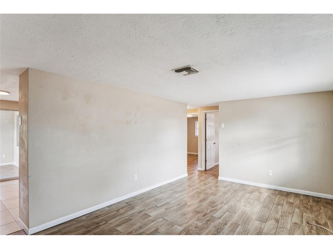 4837 Vision Avenue Holiday FL 34690 TB8454543 image12