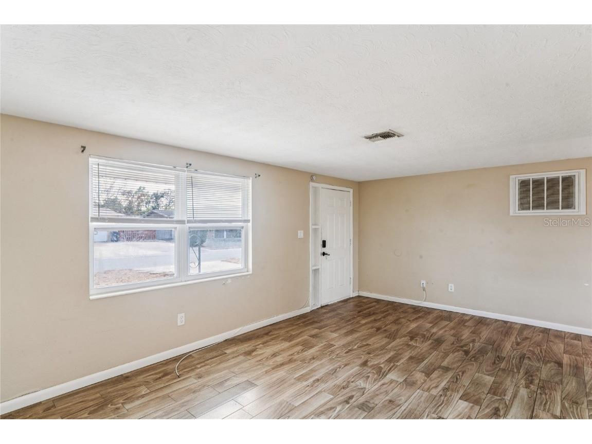 4837 Vision Avenue Holiday FL 34690 TB8454543 image13