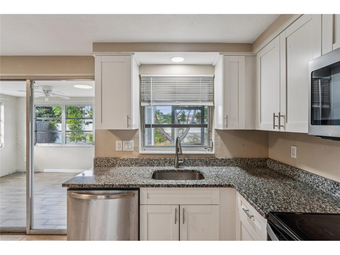 4837 Vision Avenue Holiday FL 34690 TB8454543 image16