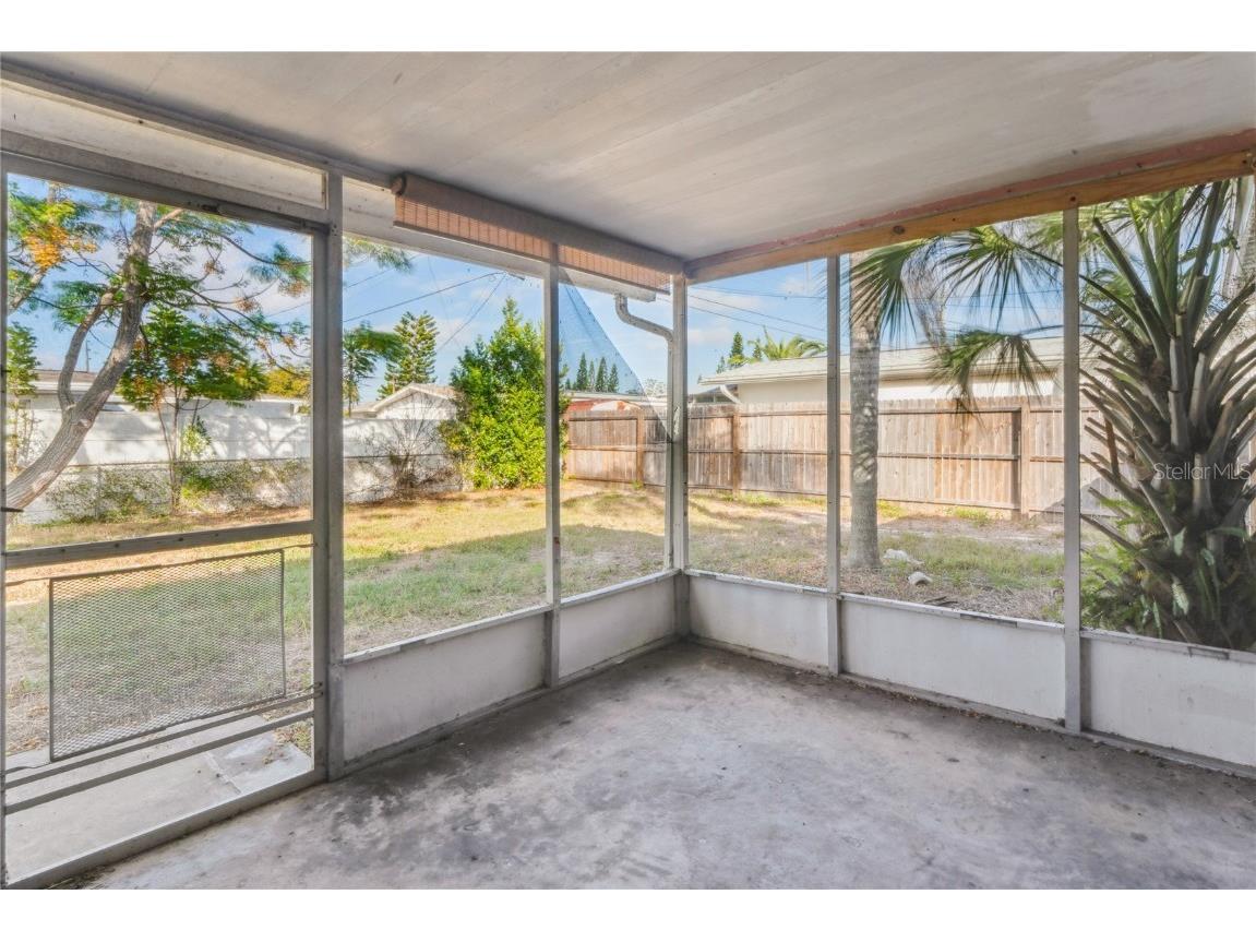 4837 Vision Avenue Holiday FL 34690 TB8454543 image29