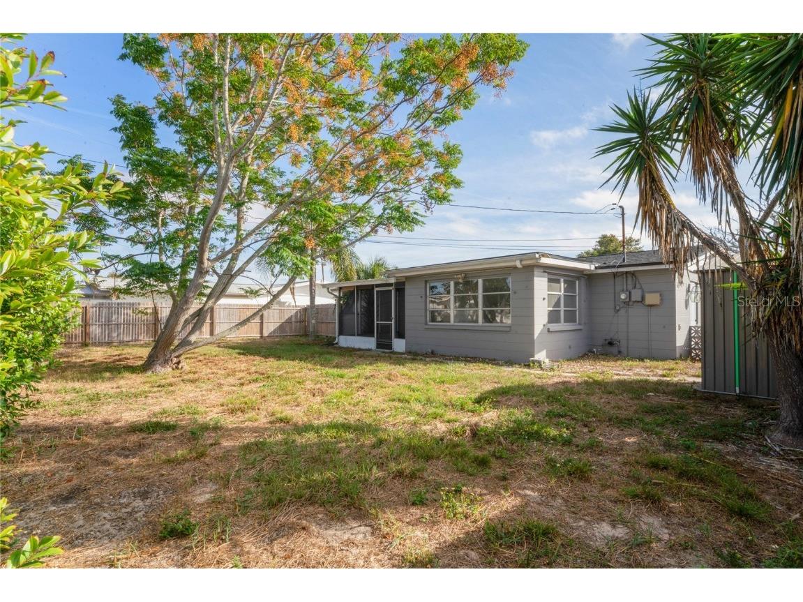 4837 Vision Avenue Holiday FL 34690 TB8454543 image33