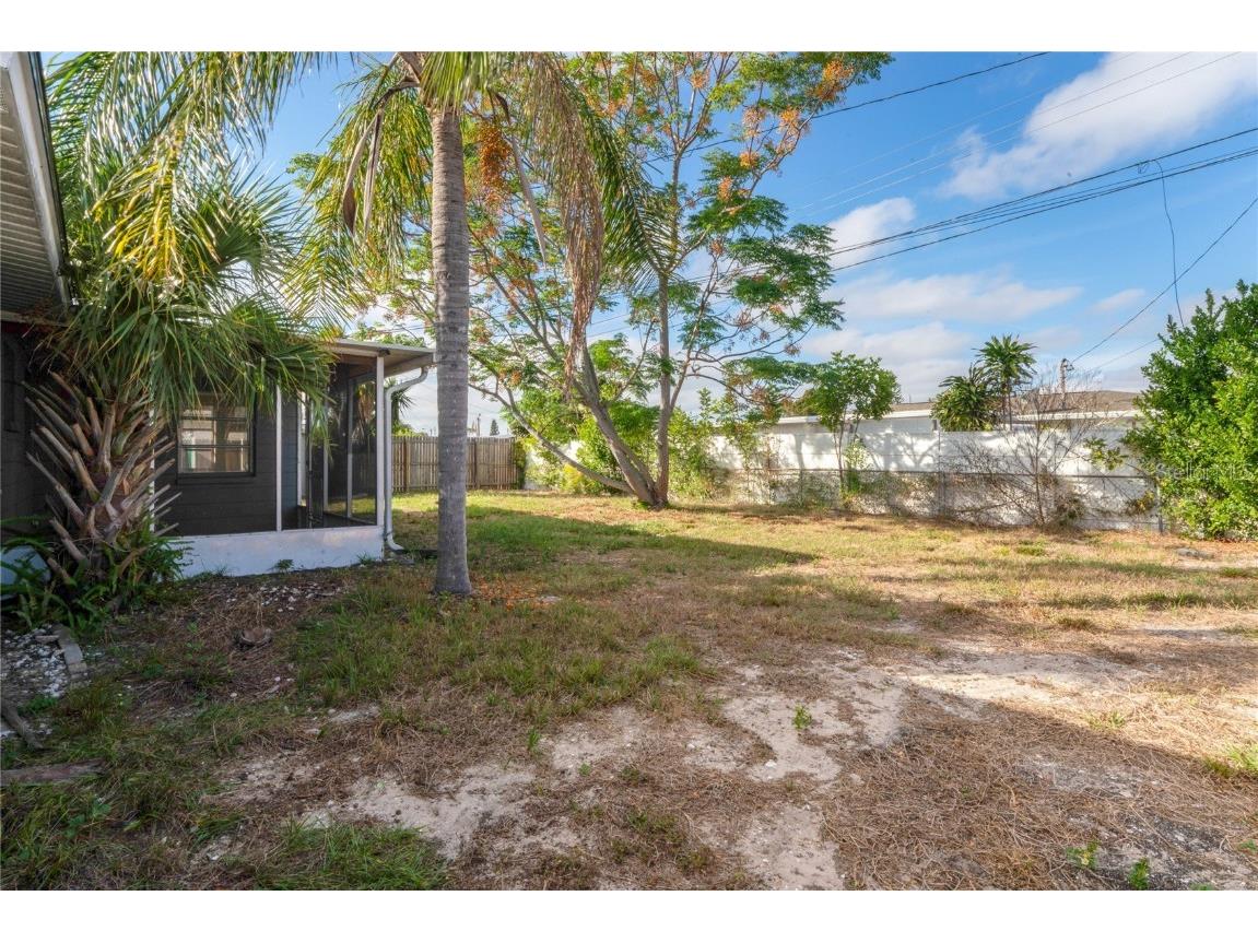 4837 Vision Avenue Holiday FL 34690 TB8454543 image34