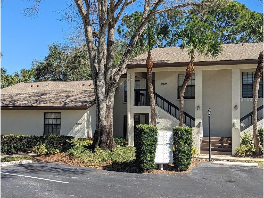 4837 Winslow Beacon #47 Sarasota FL 34235 A4556480 image1
