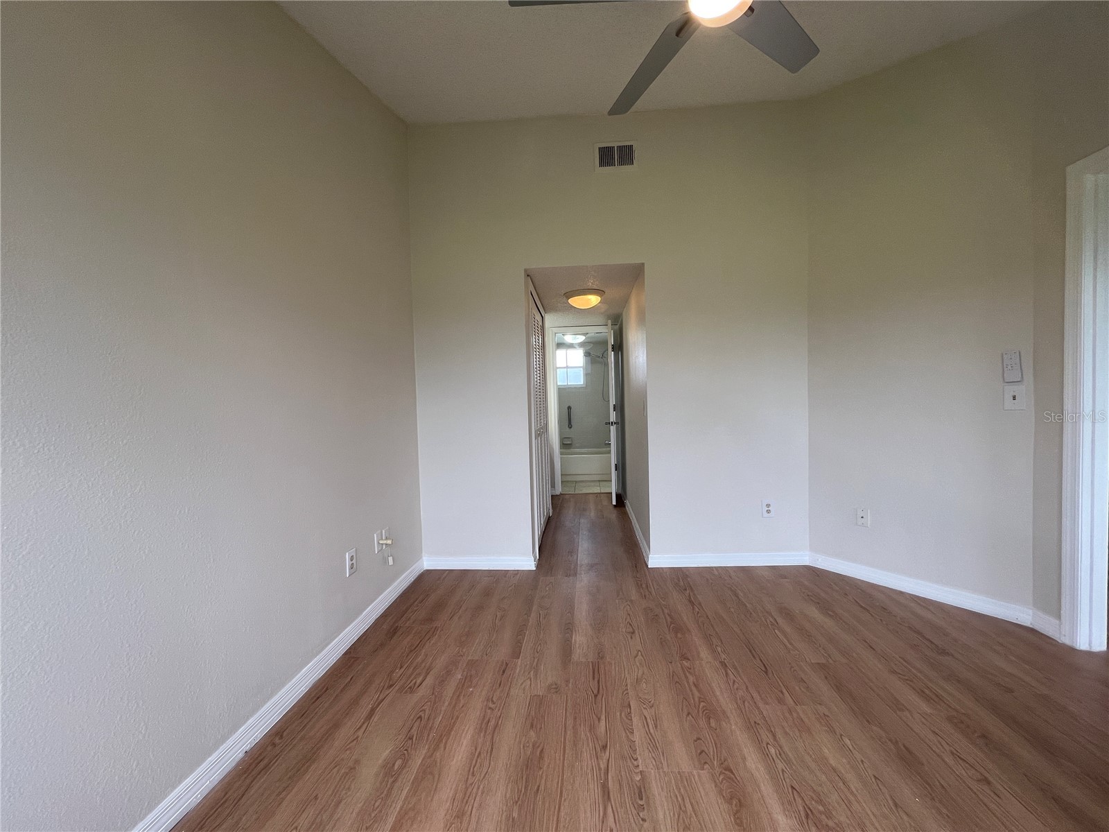 4838 Normandy #38 Orlando FL 32811 O6403633 image24