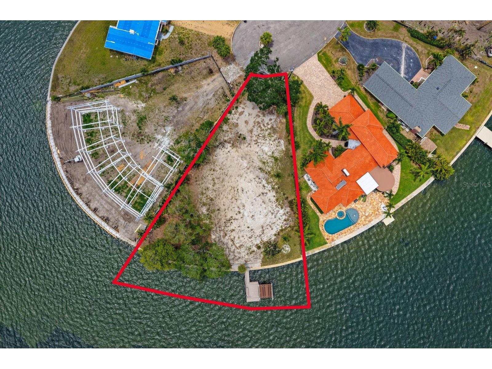 4838 Paradise Way S Saint Petersburg FL 33705 - LITTLE BAYOU TB8507474 image1