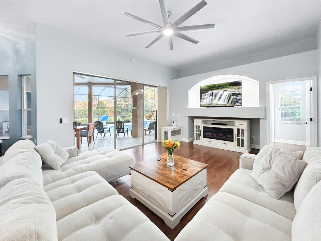 4839 Eaglesham Drive Orlando FL 32826 TB8454920 image15