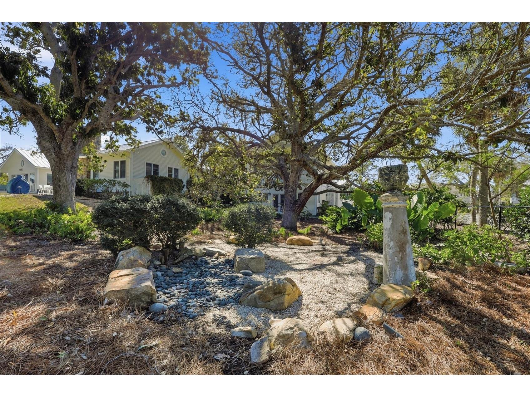 4839 Givens Court Sarasota FL 34242 A4683309 image36