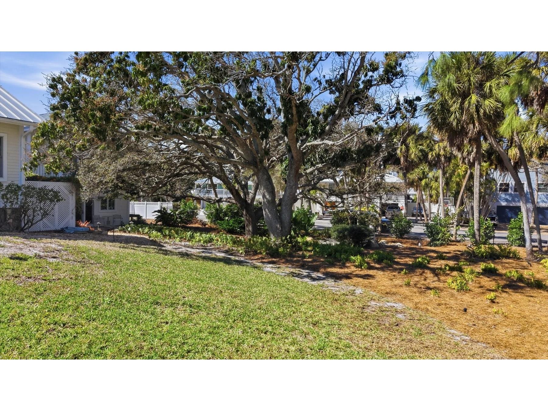 4839 Givens Court Sarasota FL 34242 A4683309 image42