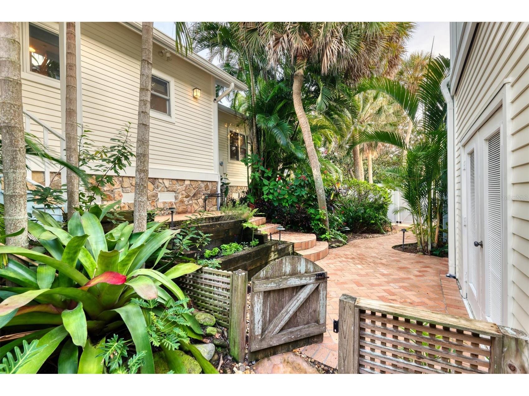 4839 Givens Court Sarasota FL 34242 A4683309 image59