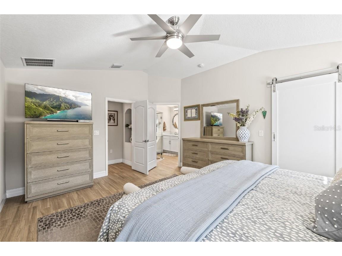 4839 Jackson Club Loop Tampa FL 33624 TB8462253 image24