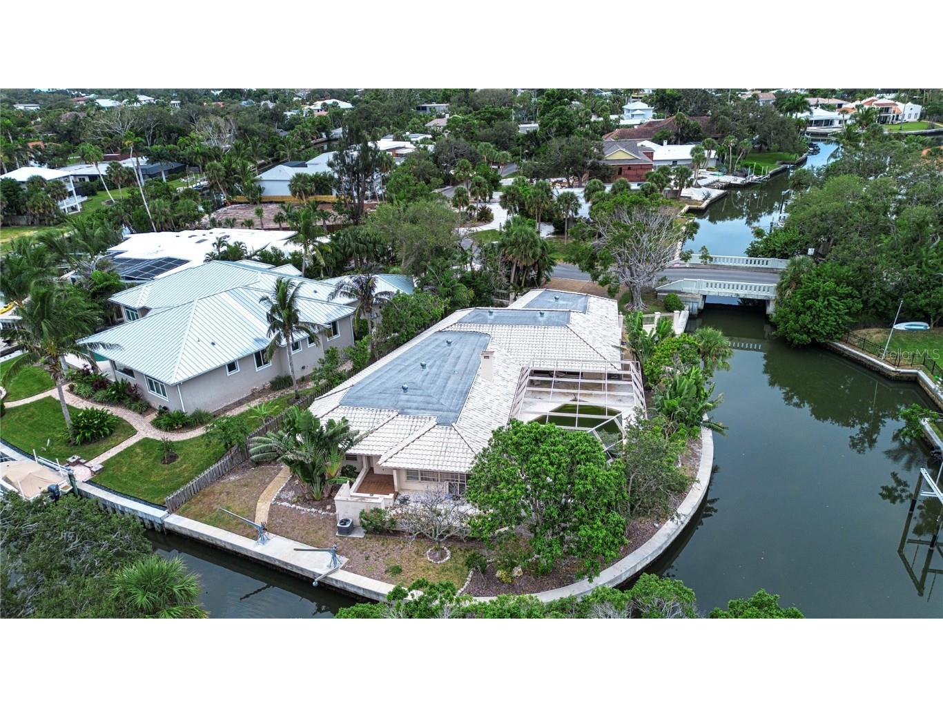 4839 Primrose Path Sarasota FL 34242 A4670860 image14