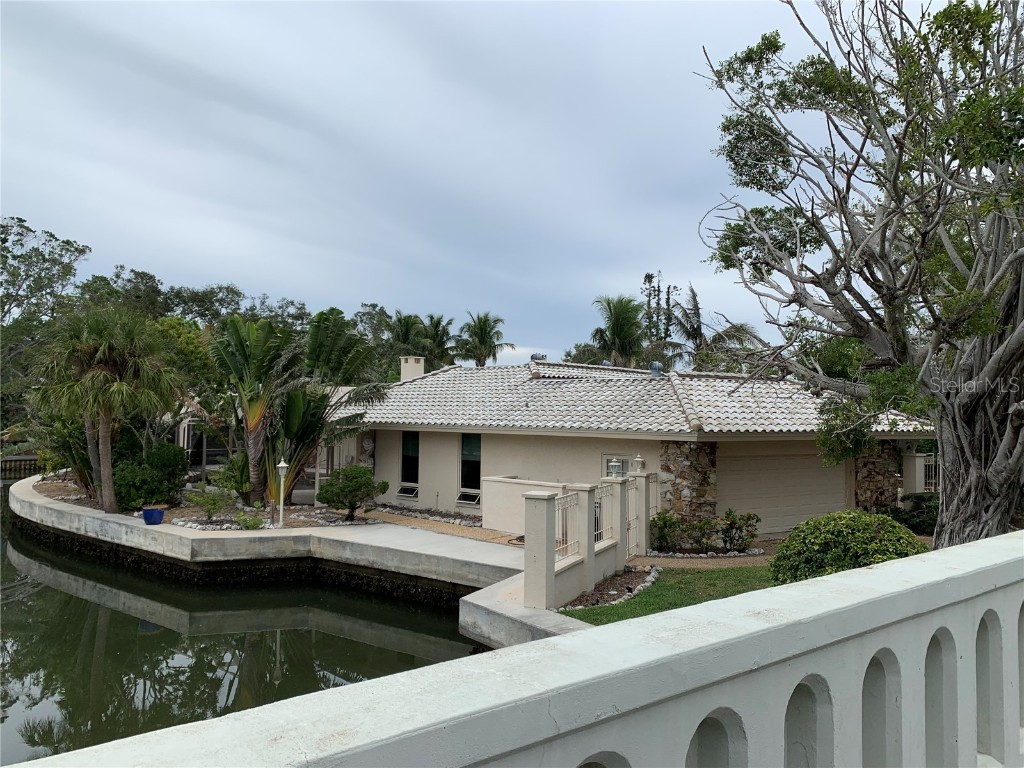 4839 Primrose Path Sarasota FL 34242 A4670860 image7