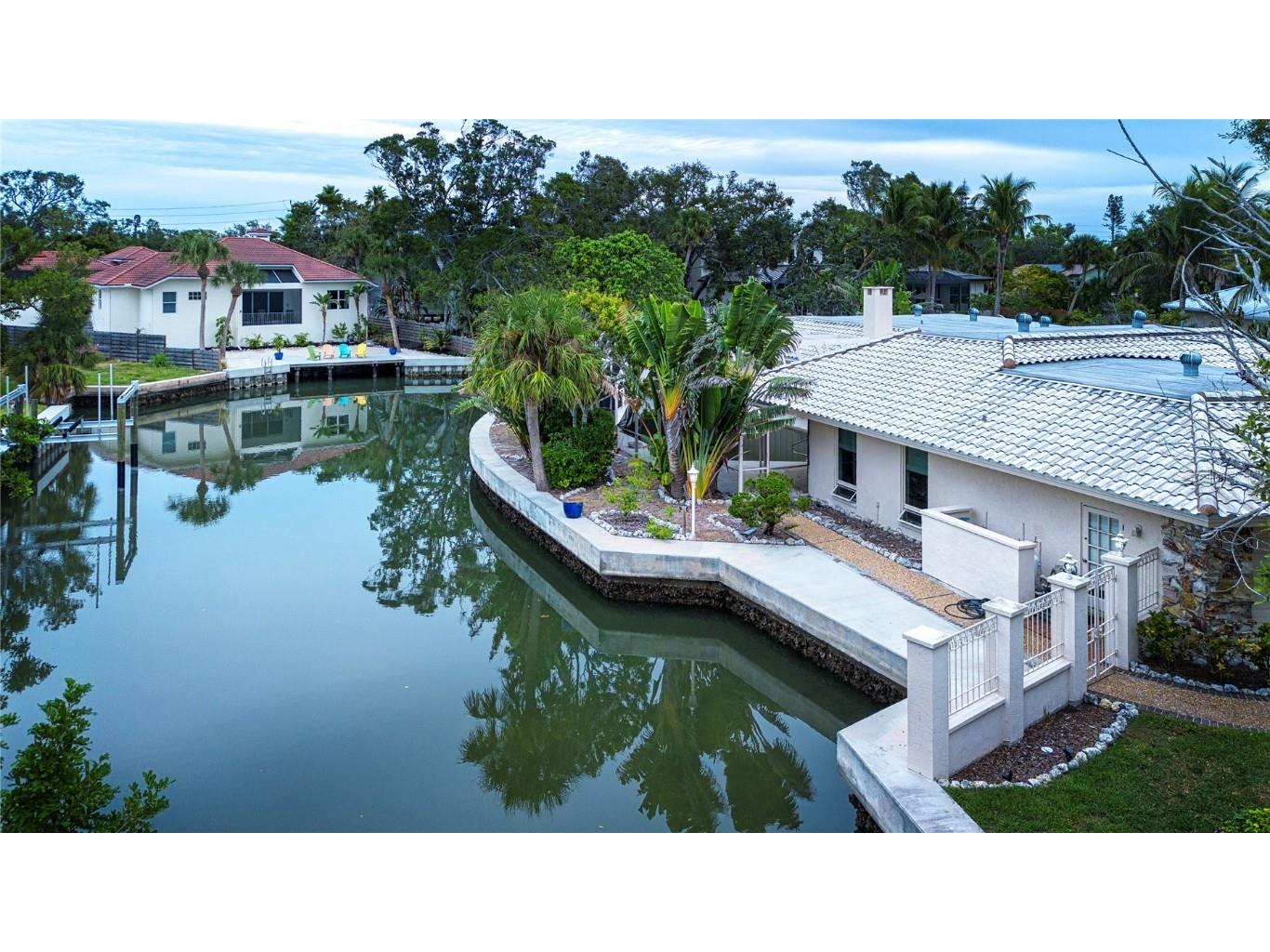 4839 Primrose Path Sarasota FL 34242 A4671337 image16