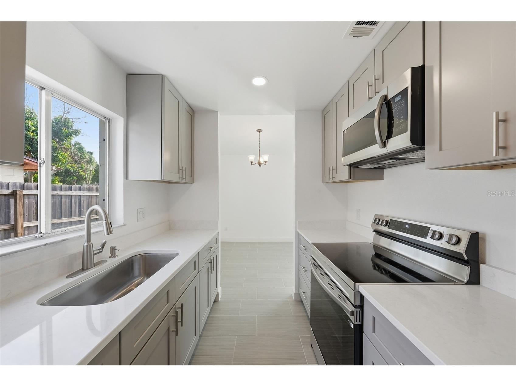 4839 Red Willow Avenue Orlando FL 32808 O6422570 image17