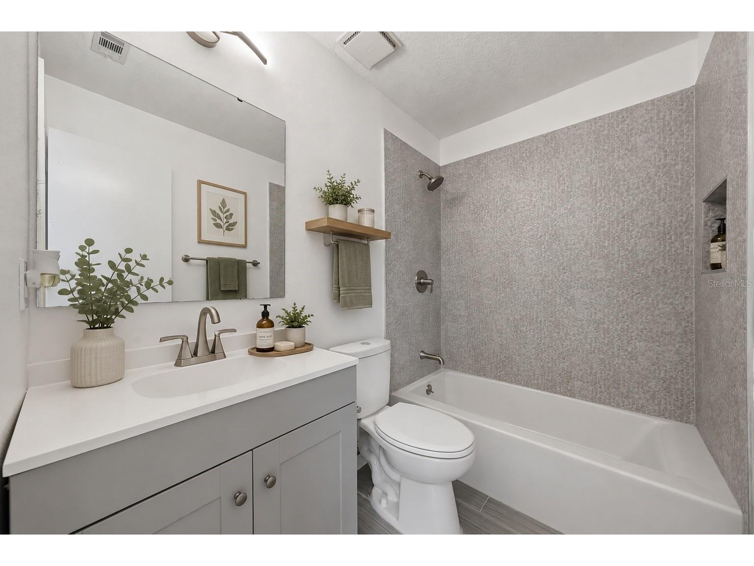 4839 Red Willow Avenue Orlando FL 32808 O6422570 image22