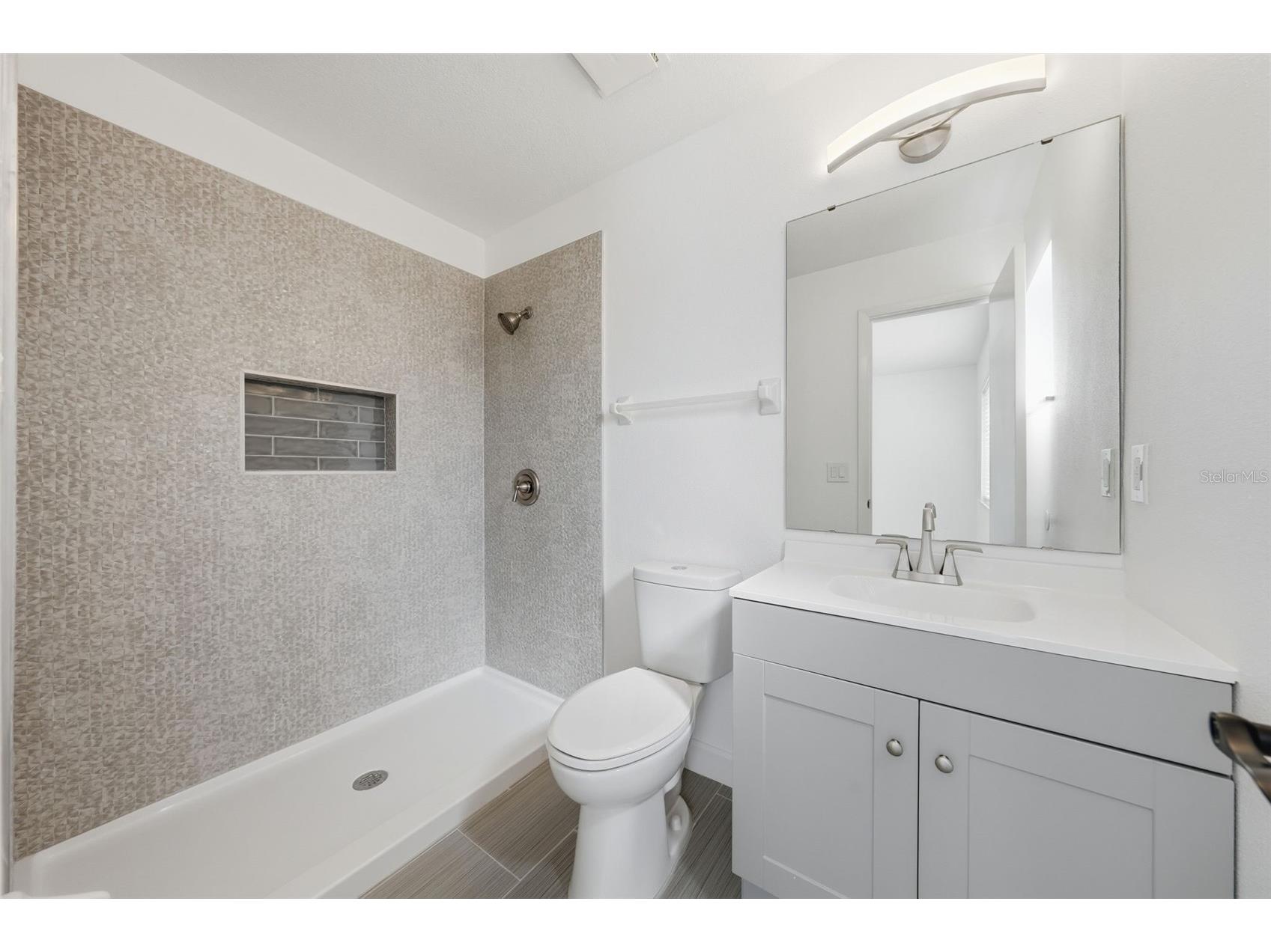 4839 Red Willow Avenue Orlando FL 32808 O6422570 image33