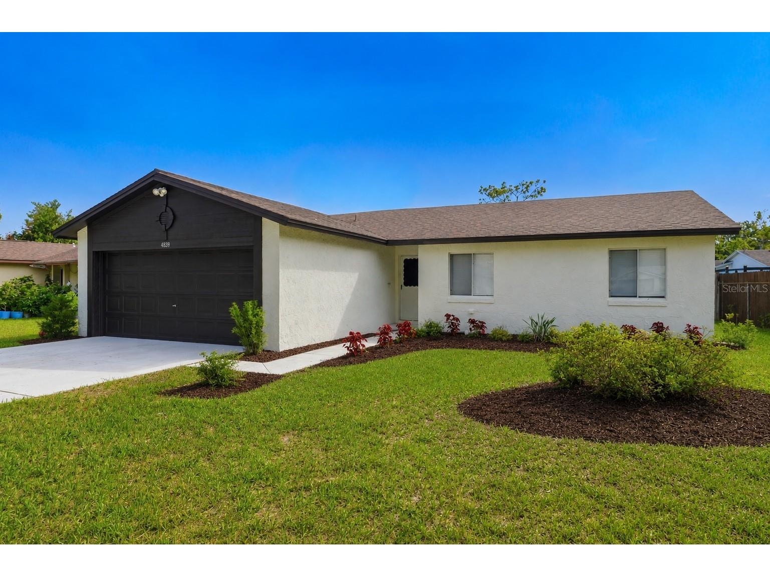 4839 Red Willow Avenue Orlando FL 32808 O6422570 image4