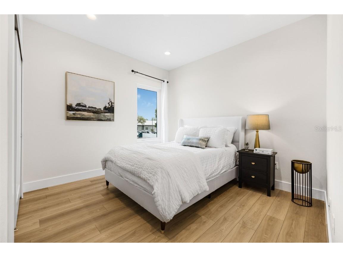 484 87th Avenue North Saint Petersburg FL 33702 TB8342595 image37