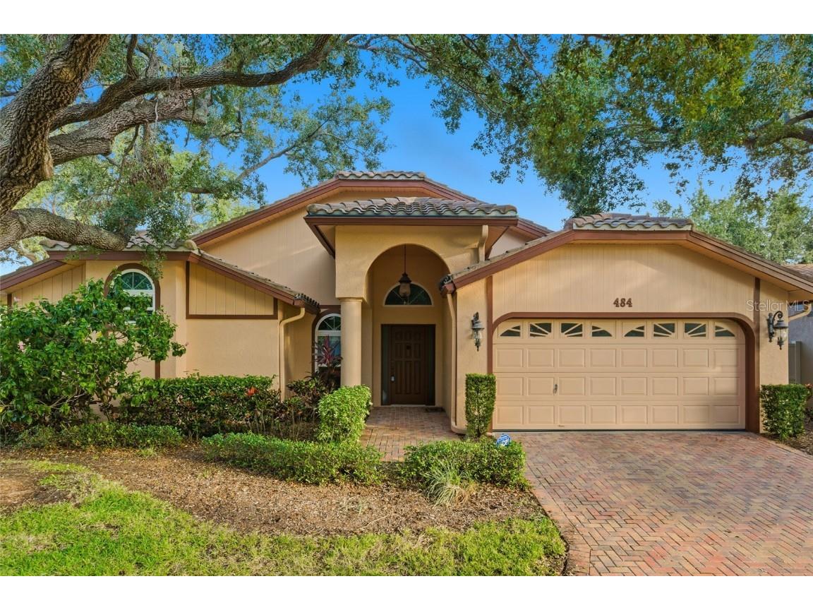 484 Avila Circle NE Saint Petersburg FL 33703 TB8432760 image1