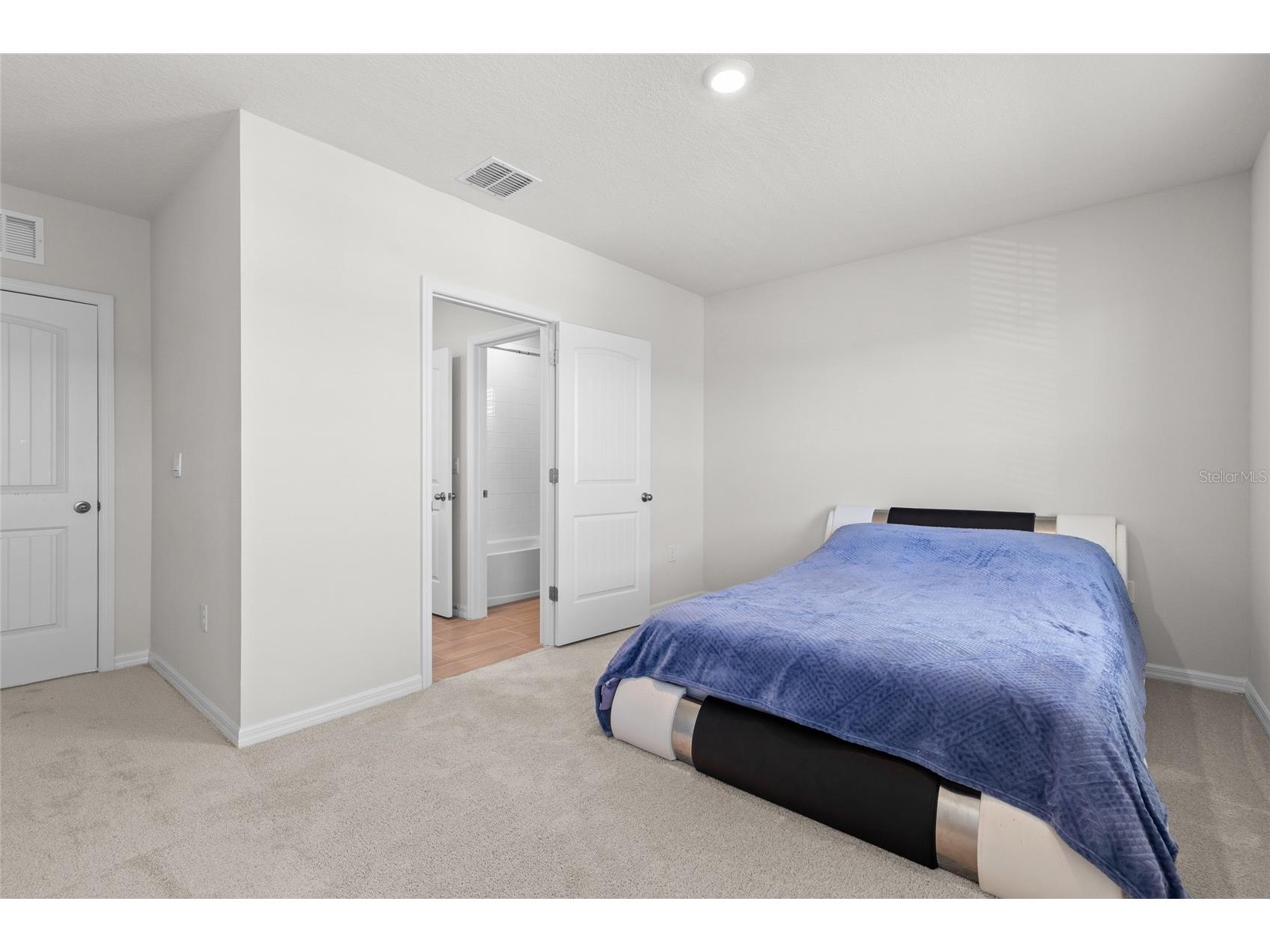 484 Baroness Way Deland FL 32724 O6392368 image22