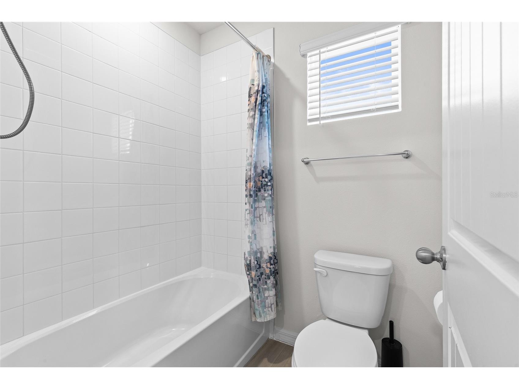 484 Baroness Way Deland FL 32724 O6392368 image24