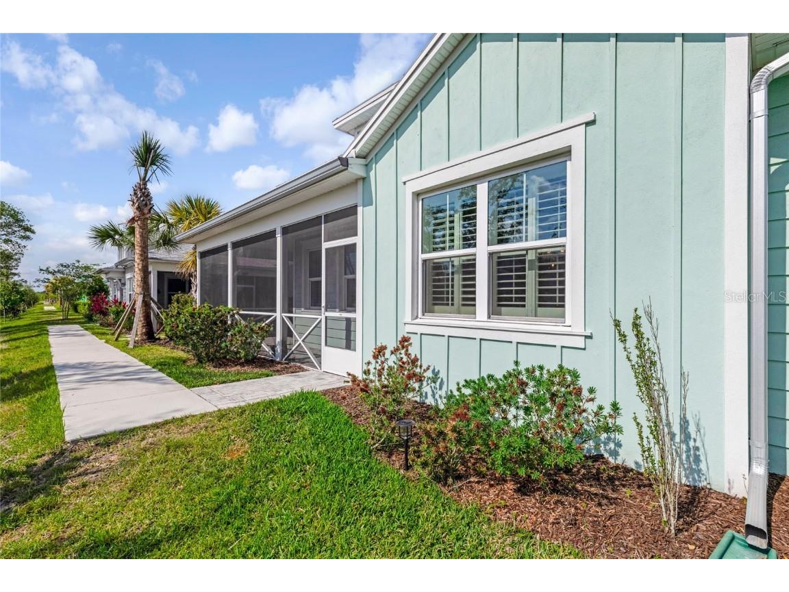 484 Landshark Boulevard Daytona Beach FL 32124 V4942277 image1