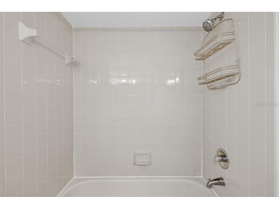 484 Santa Cruz Place NE #G Saint Petersburg FL 33703 TB8462162 image21