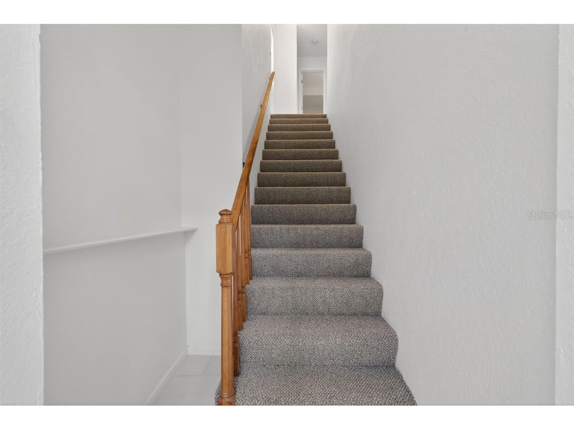 484 Santa Cruz Place NE #G Saint Petersburg FL 33703 TB8462162 image3