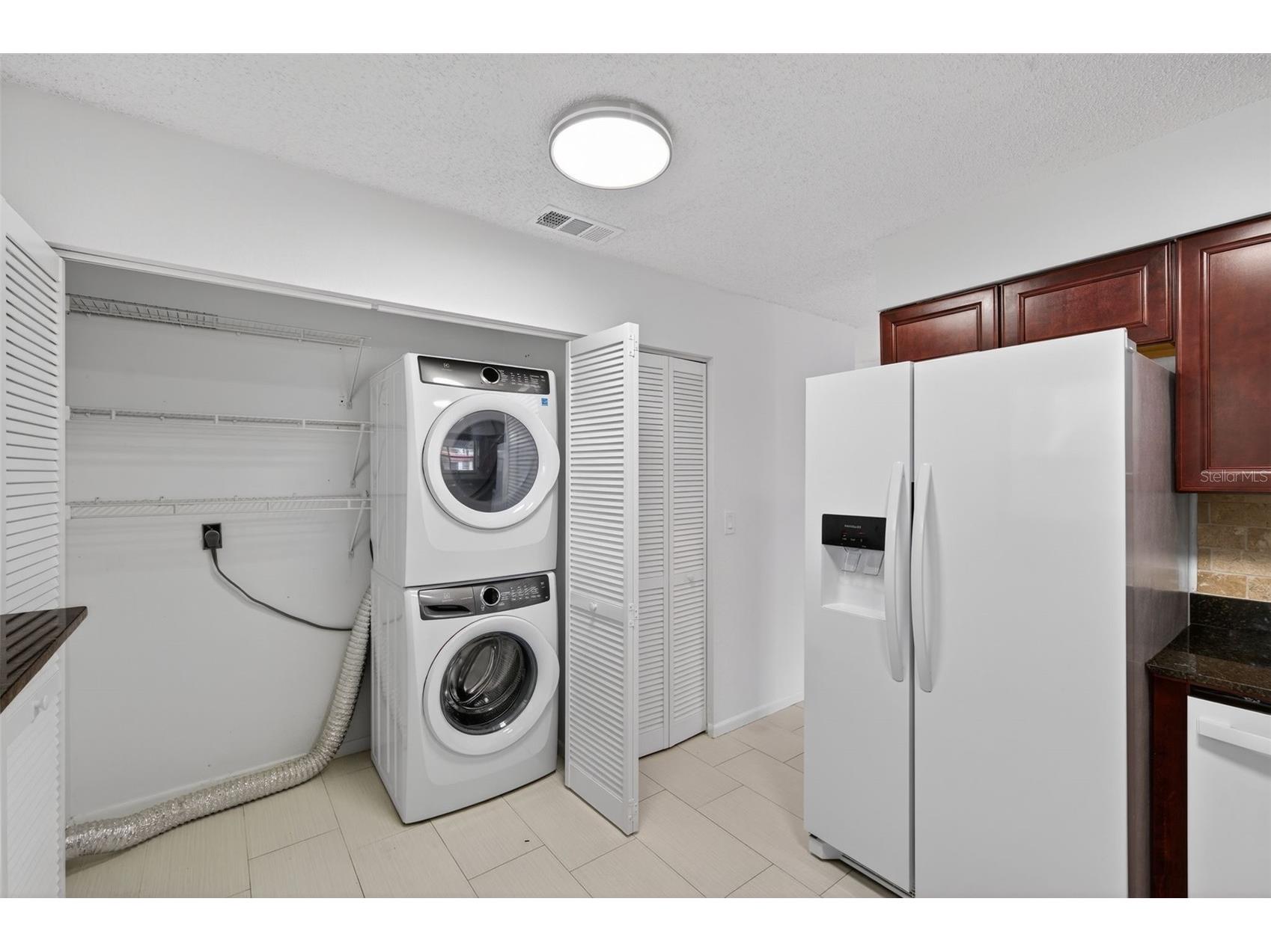 484 Santa Cruz Place NE #G Saint Petersburg FL 33703 TB8470908 image13
