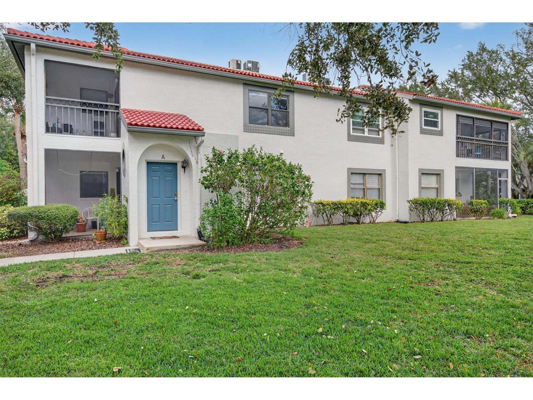 484 Santa Cruz Place NE #G Saint Petersburg FL 33703 TB8470908 image35