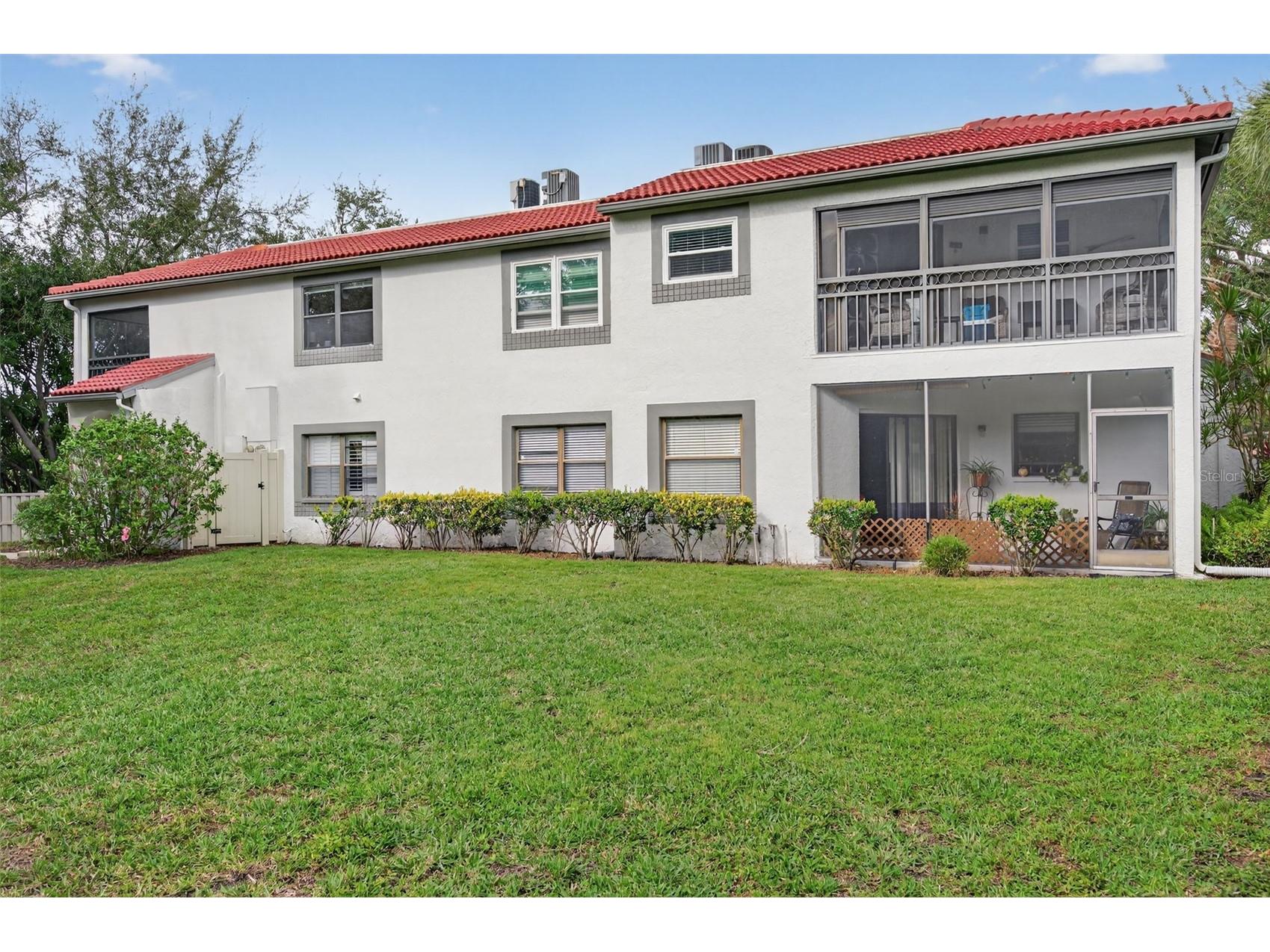 484 Santa Cruz Place NE #G Saint Petersburg FL 33703 TB8470908 image41