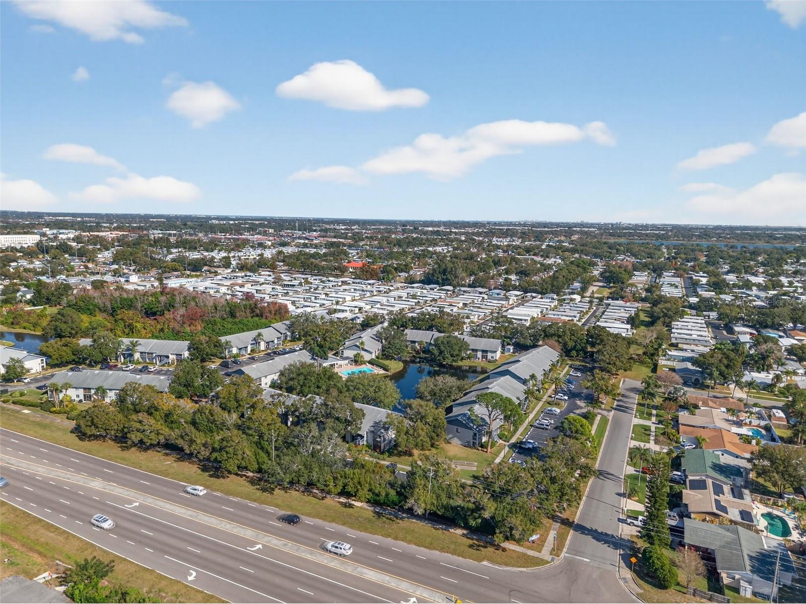 484 Santa Cruz Place NE #G Saint Petersburg FL 33703 TB8470908 image53