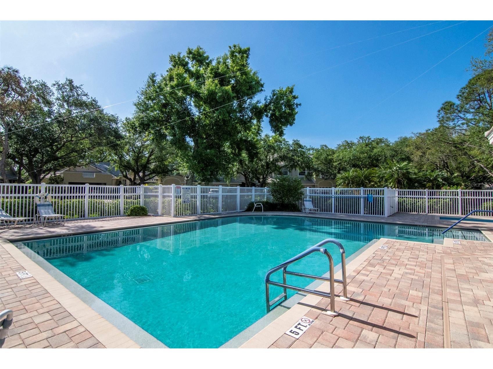 484 Santa Cruz Place NE #H Saint Petersburg FL 33703 TB8492784 image25