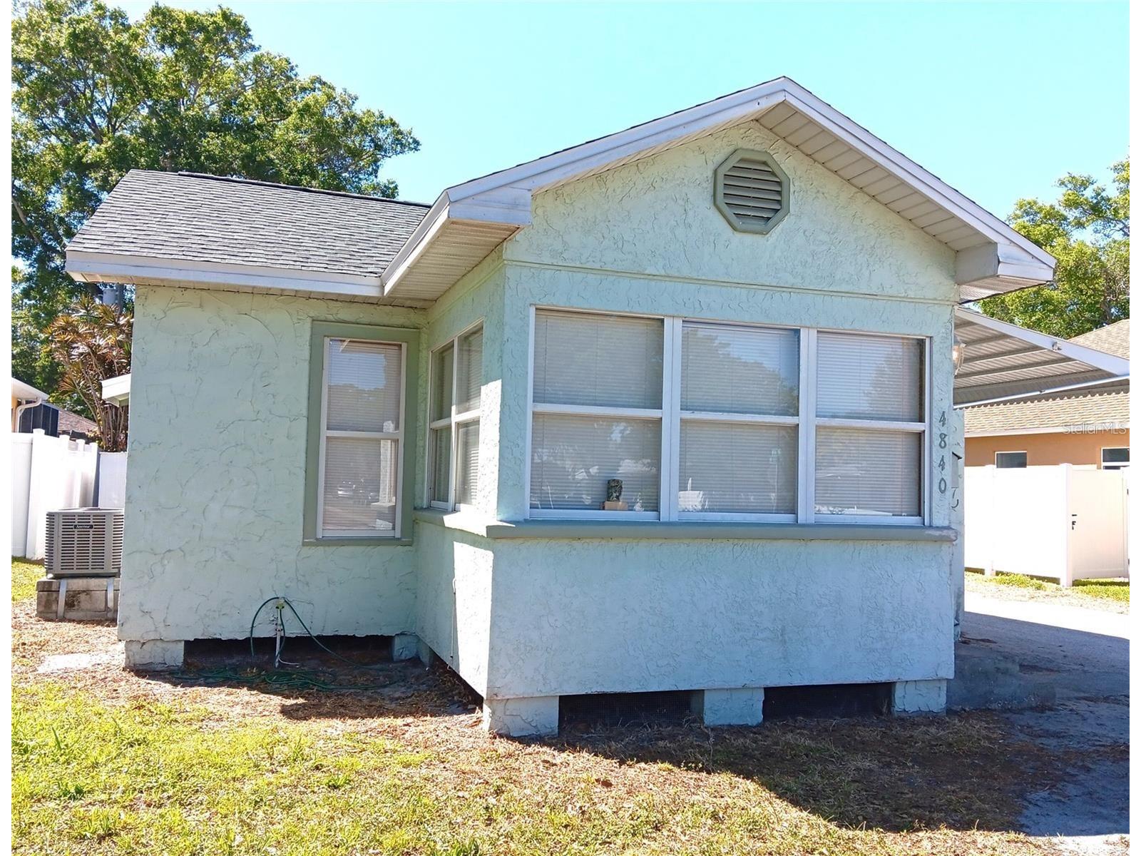 4840 19th Street N Saint Petersburg FL 33714 TB8529889 image1