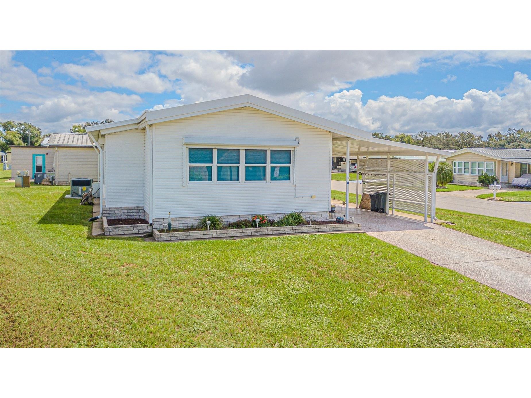 4840 Costa Drive Zephyrhills FL 33541 TB8426227 image1