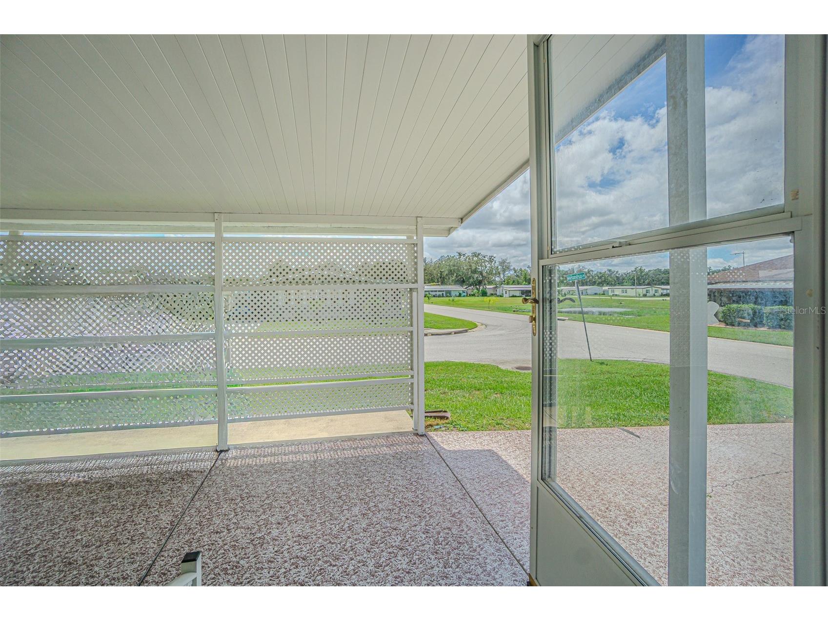 4840 Costa Drive Zephyrhills FL 33541 TB8426227 image4