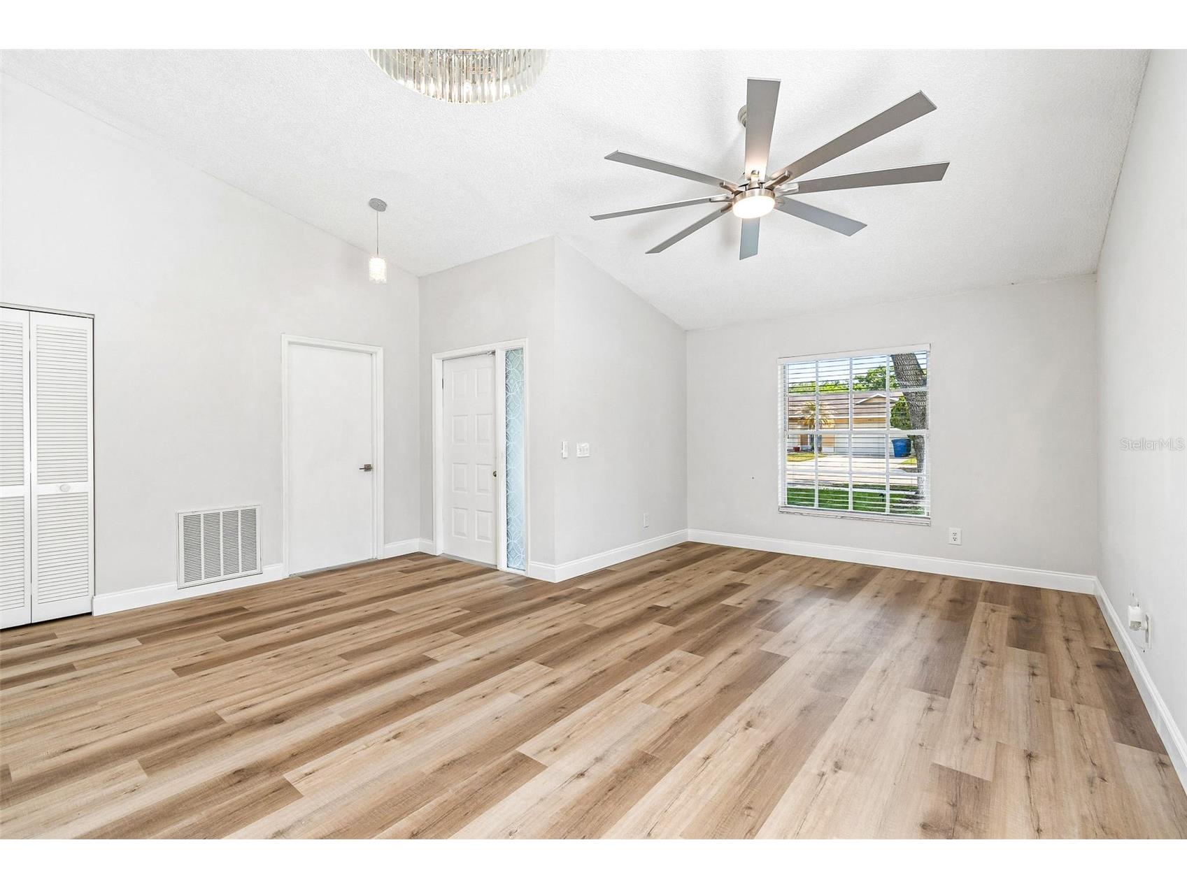 4840 E 99th Avenue Tampa FL 33617 TB8506769 image11