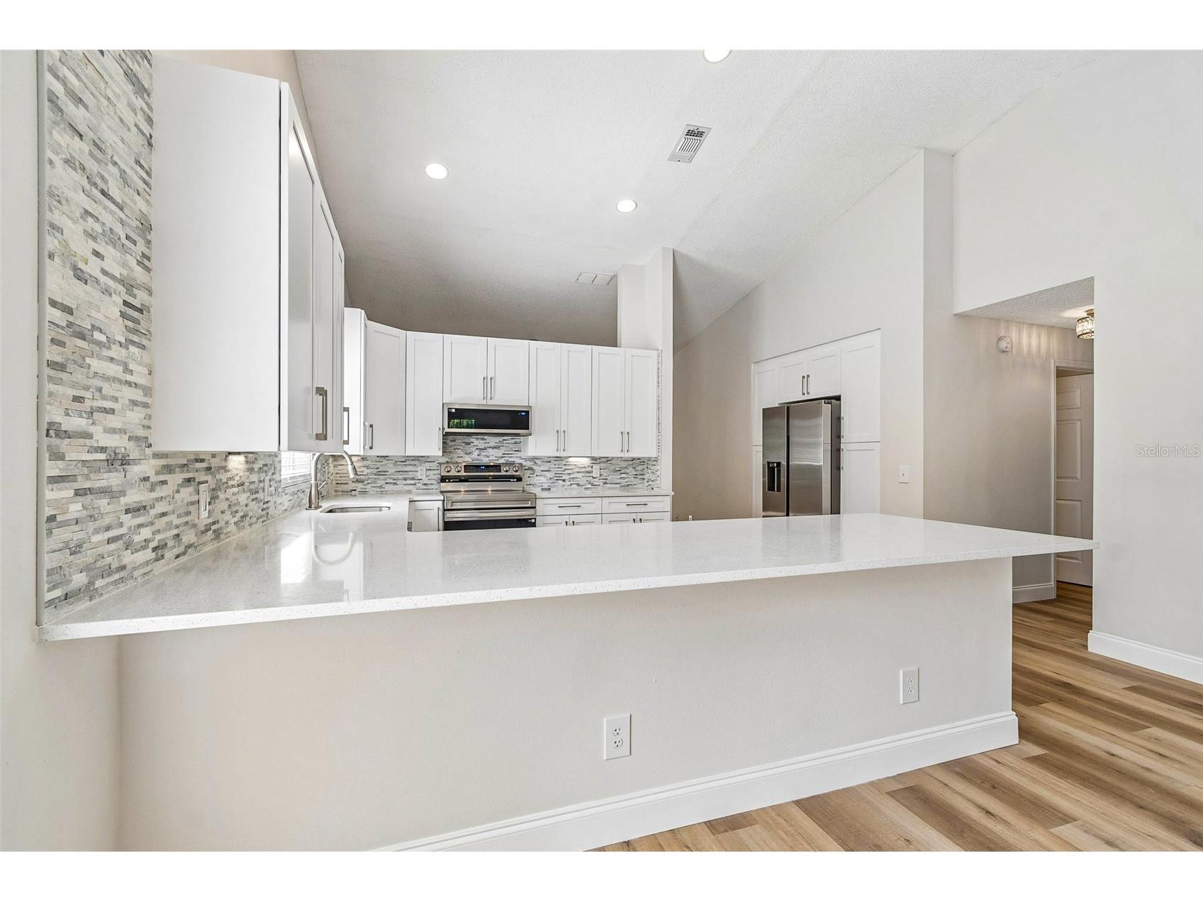 4840 E 99th Avenue Tampa FL 33617 TB8506769 image14