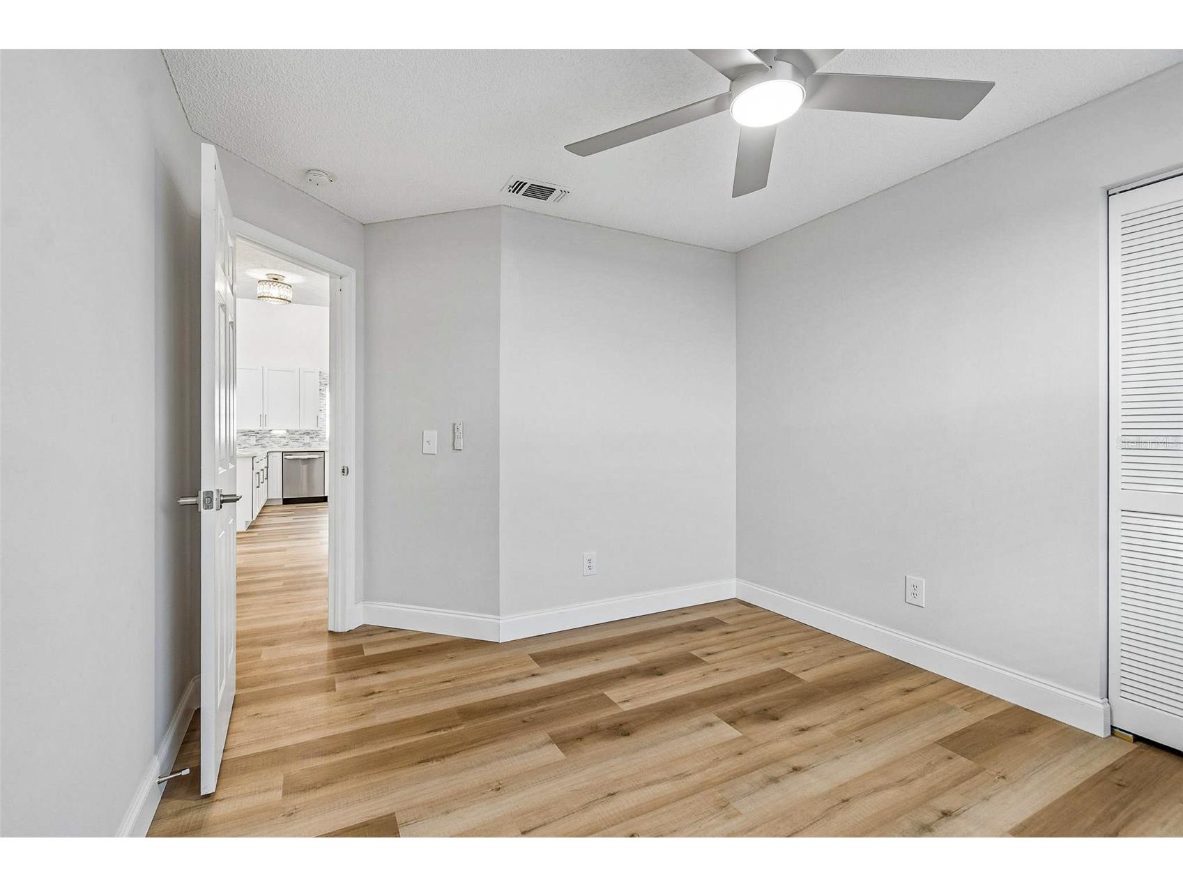 4840 E 99th Avenue Tampa FL 33617 TB8506769 image41
