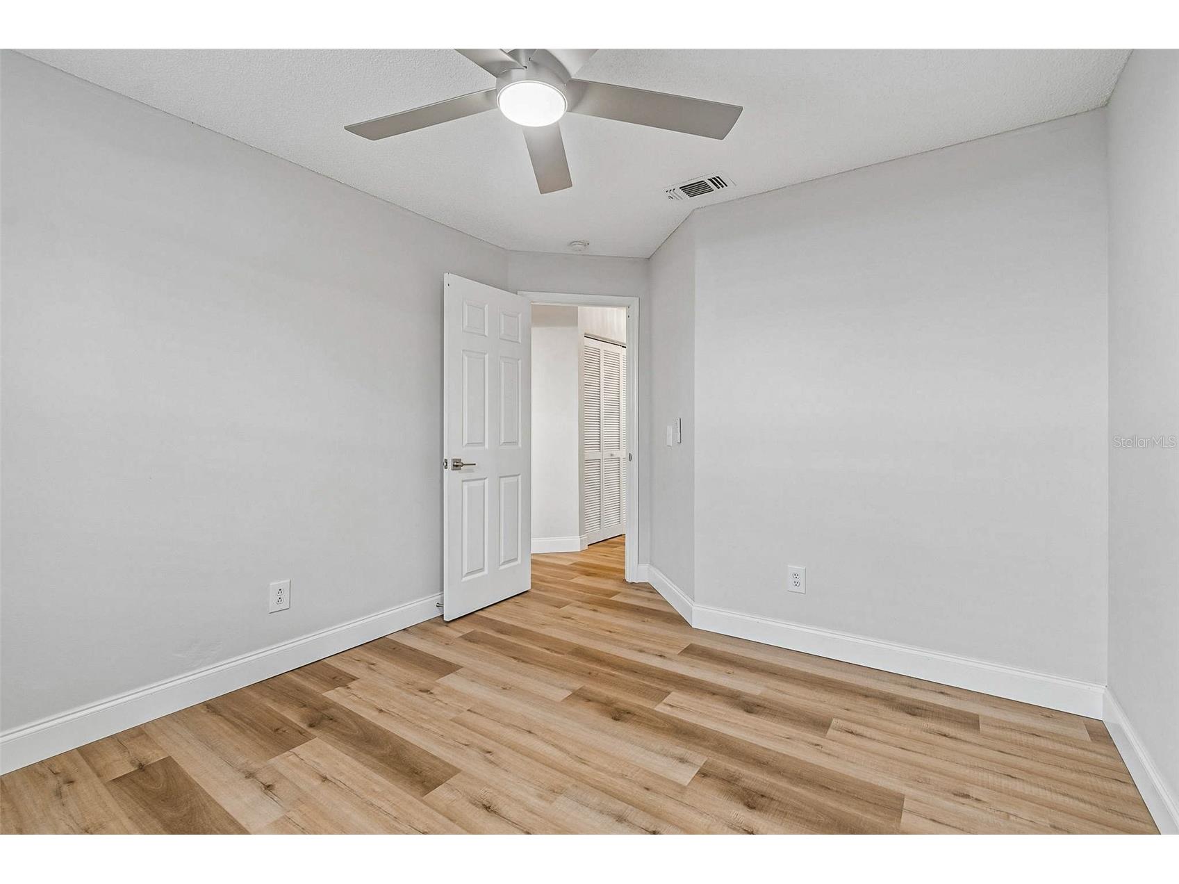 4840 E 99th Avenue Tampa FL 33617 TB8506769 image42