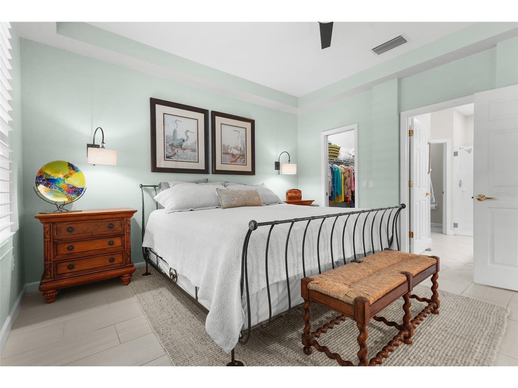 4840 Lakescene Place Sarasota FL 34243 A4663778 image20